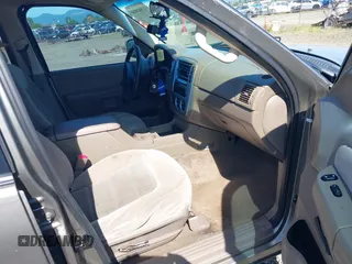2005 Ford Explorer XLT с VIN 1FMZU73E25ZA62235, выставлен на аукционе IAAI как лот 42342010 с пробегом 415 919 миль миль и . История ставок и продаж доступна на DreamBid. Изображение 5.