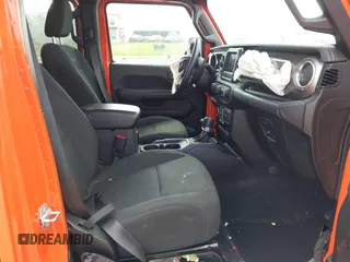 2018 Jeep Wrangler Unlimited Sahara с VIN 1C4HJXEG4JW304820, выставлен на аукционе IAAI как лот 42206997 с пробегом 113 047 миль миль и . История ставок и продаж доступна на DreamBid. Изображение 5.