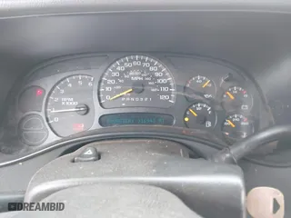 2006 Chevrolet Silverado 1500 LS with VIN 1GCEC19V16Z233584, listed as a IAAI auction lot 41664131 with 316,943 mi miles. Bid and sale history available at carsss.com. Image 7.