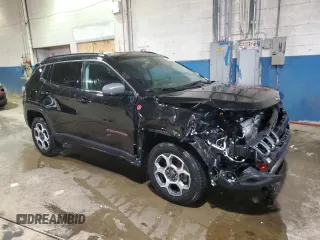 2022 Jeep Compass Trailhawk z VIN 3C4NJDDB3NT163497, wystawiony jako Copart lot #42691135 z przebiegiem 19 450 mil mil oraz Szkoda całkowita • Salvage title. Historia ofert i sprzedaży dostępna na DreamBid. Obrazek 4.