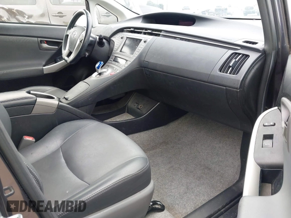 2014 Toyota Prius Four with VIN JTDKN3DU1E1753031, listed as a IAAI auction lot 42189474 with 103,472 mi miles. Bid and sale history available at carsss.com. Image 5.