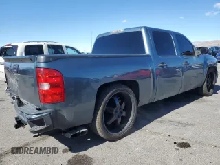 2008 Chevrolet Silverado 1500 1LT with VIN 3GCEC13J38G243316, listed as a Copart auction lot 45857755 with 203,734 mi miles and Salvage Title. Bid and sale history available at DreamBid. Image 3.
