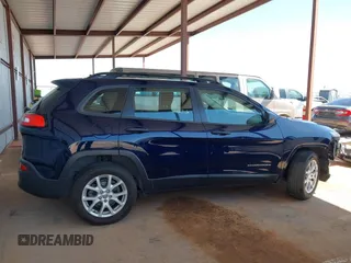 2016 Jeep Cherokee Sport z VIN 1C4PJLAB8GW137952, wystawiony jako IAAI lot #41974888 z przebiegiem 151 235 mil mil oraz . Historia ofert i sprzedaży dostępna na DreamBid. Obrazek 13.