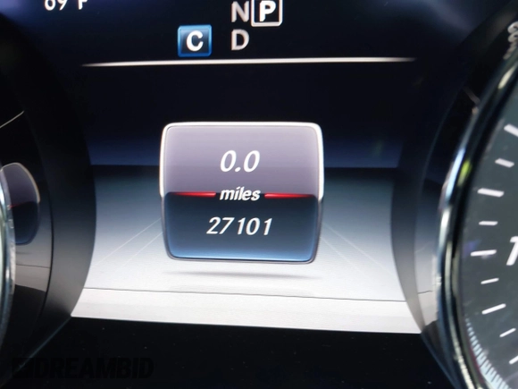 2019 Mercedes-Benz E-Class E 450 with VIN WDD1K6HB2KF082777, listed as a IAAI auction lot 41781452 with 27,101 mi miles. Bid and sale history available at carsss.com. Image 15.