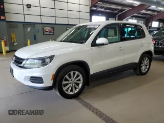 2014 Volkswagen Tiguan S z VIN WVGBV3AX0EW521016, wystawiony jako Copart lot #58815965 z przebiegiem 183 858 mil mil oraz Czysty tytuł • Clean title. Historia ofert i sprzedaży dostępna na DreamBid. Obrazek 1.