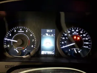 2019 Toyota Sienna L с VIN 5TDZZ3DC0KS993549, выставлен на аукционе Copart как лот 44848185 с пробегом 84 404 миль миль и Списание • Salvage title. История ставок и продаж доступна на DreamBid. Изображение 9.