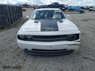 2012 Dodge Challenger SXT Plus with VIN 2C3CDYAG7CH128168, listed as a Copart auction lot 47273945 with 196,025 mi miles and Salvage Title. Bid and sale history available at carsss.com. Image 5.