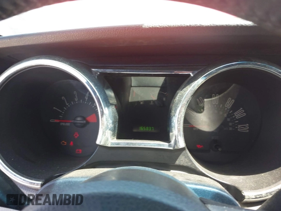 2008 Ford Mustang Deluxe with VIN 1ZVHT84N985188172, listed as a IAAI auction lot 42738693 with 165,837 mi miles and . Bid and sale history available at DreamBid. Image 7.