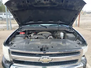 2010 Chevrolet Silverado 1500 LS with VIN 1GCSCREA6AZ245842, listed as a IAAI auction lot 41914724 with 186,952 mi miles. Bid and sale history available at carsss.com. Image 10.