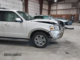 2010 Ford Explorer Eddie Bauer with VIN 1FMEU7EE3AUA06159, listed as a IAAI auction lot 42099321 with 132,149 mi miles. Bid and sale history available at carsss.com. Image 13.