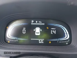 2024 Hyundai Venue SEL z VIN KMHRC8A39RU317444, wystawiony jako IAAI lot #41596048 z przebiegiem 8 619 mil mil oraz . Historia ofert i sprzedaży dostępna na DreamBid. Obrazek 7.