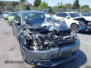 2013 Volkswagen Jetta Hybrid SE с VIN 3VW637AJ1DM232687, выставлен на аукционе IAAI как лот 41973407 с пробегом 70 428 миль миль и . История ставок и продаж доступна на DreamBid. Изображение 1.