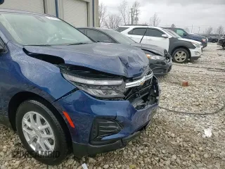 2022 Chevrolet Equinox LS z VIN 3GNAXSEV5NS228180, wystawiony jako Copart lot #52124125 z przebiegiem 12 639 mil mil oraz Czysty tytuł • Clean title. Historia ofert i sprzedaży dostępna na DreamBid. Obrazek 14.
