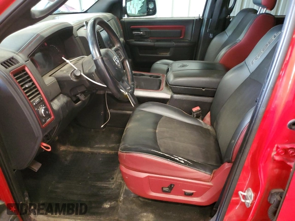 2016 Ram 1500 Rebel z VIN 1C6RR7YT4GS104758, wystawiony jako Copart lot #57092725 z przebiegiem 157 217 mil mil oraz Tytuł czysty. Historia ofert i sprzedaży dostępna na DreamBid. Obrazek 7.
