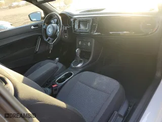 2019 Volkswagen Beetle S with VIN 3VWFD7AT1KM700364, listed as a Copart auction lot 77372794 with 0 mi miles and Salvage Title. Bid and sale history available at carsss.com. Image 8.
