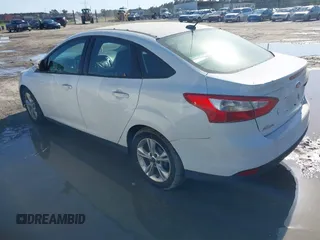 2014 Ford Focus SE with VIN 1FADP3F20EL150757, listed as a IAAI auction lot 41984703 with 171,603 mi miles. Bid and sale history available at carsss.com. Image 3.