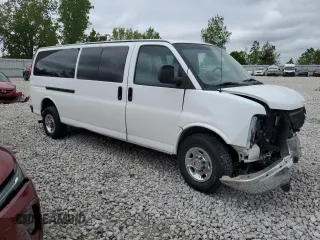 2016 Chevrolet Express Passenger LT z VIN 1GAZGPFF1G1176799, wystawiony jako Copart lot #57258115 z przebiegiem 199 406 mil mil oraz Szkoda całkowita • Salvage title. Historia ofert i sprzedaży dostępna na DreamBid. Obrazek 4.