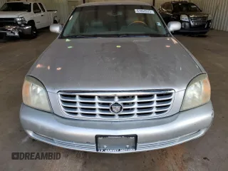 2002 Cadillac DeVille DTS with VIN 1G6KF57952U303332, listed as a Copart auction lot 61852523 with 173,500 mi miles and Clean Title. Bid and sale history available at carsss.com. Image 5.