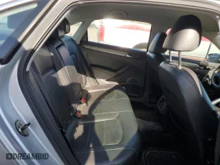2014 Volkswagen Passat SE with VIN 1VWBP7A38EC008825, listed as a Copart auction lot 51813885 with 197,754 mi miles and Clean Title. Bid and sale history available at carsss.com. Image 10.