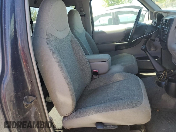 2000 Ford Ranger XL with VIN 1FTYR14V0YPC18463, listed as a Copart auction lot 55882765 with 115,395 mi miles and Clean Title. Bid and sale history available at carsss.com. Image 10.