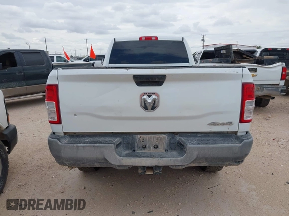 2022 Ram 2500 Tradesman with VIN 3C6UR5HJ8NG345403, listed as a IAAI auction lot 42555211 with 122,363 mi miles and . Bid and sale history available at DreamBid. Image 16.
