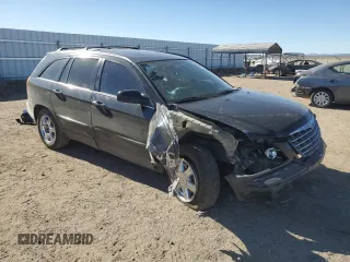 2005 Chrysler Pacifica Touring z VIN 2C4GM68485R658532, wystawiony jako Copart lot #62897785 z przebiegiem 107 652 mil mil oraz Szkoda całkowita • Salvage title. Historia ofert i sprzedaży dostępna na DreamBid. Obrazek 4.