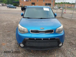 2016 Kia Soul + z VIN KNDJP3A57G7310952, wystawiony jako IAAI lot #42383847 z przebiegiem 165 774 mil mil oraz . Historia ofert i sprzedaży dostępna na DreamBid. Obrazek 6.