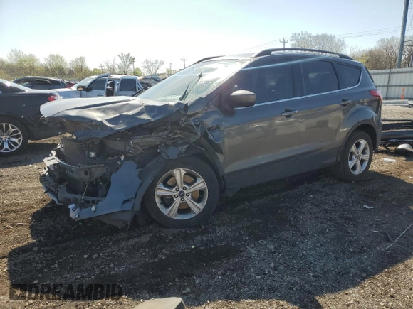 2016 Ford Escape SE z VIN 1FMCU9G9XGUB06383, wystawiony jako Copart lot #54385615 z przebiegiem 124 402 mil mil oraz Szkoda całkowita • Salvage title. Historia ofert i sprzedaży dostępna na DreamBid. Obrazek 1.