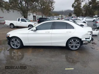 2016 Mercedes-Benz C 300 with VIN 55SWF4JBXGU148330, listed as a IAAI auction lot 41782215 with 87,126 mi miles and . Bid and sale history available at carsss.com. Image 15.