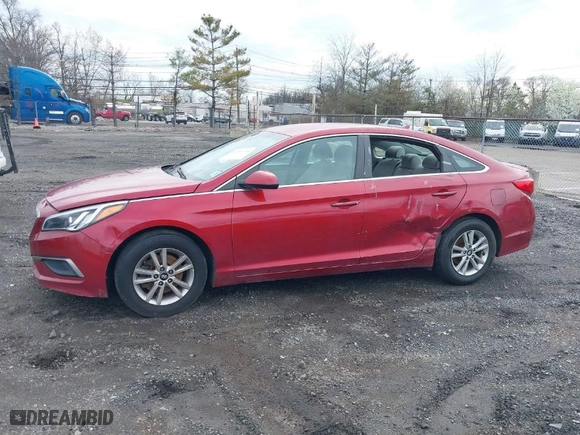 2016 Hyundai Sonata 2.4L SE with VIN 5NPE24AF7GH385452, listed as a IAAI auction lot 41957755 with 116,988 mi miles. Bid and sale history available at carsss.com. Image 14.
