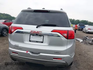 2017 GMC Acadia Denali z VIN 1GKKNXLS8HZ188018, wystawiony jako IAAI lot #42420881 z przebiegiem 150 134 mil mil oraz . Historia ofert i sprzedaży dostępna na DreamBid. Obrazek 17.