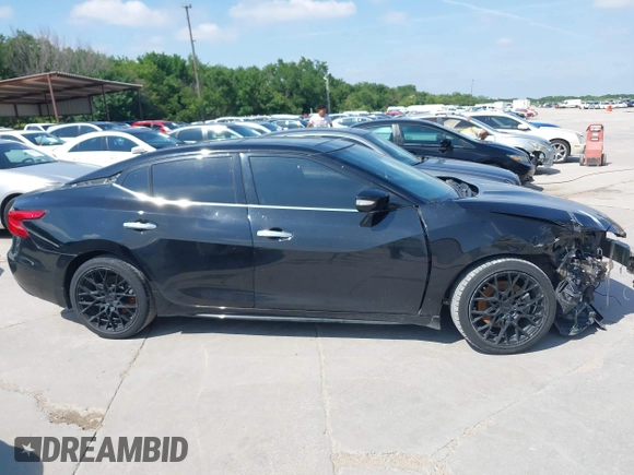2017 Nissan Maxima SV z VIN 1N4AA6AP5HC399438, wystawiony jako IAAI lot #42436750 z przebiegiem 82 832 mil mil oraz . Historia ofert i sprzedaży dostępna na DreamBid. Obrazek 13.