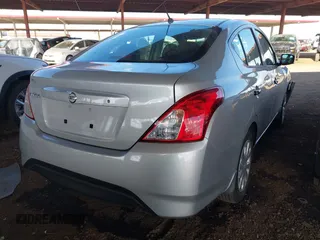 2016 Nissan Versa SV with VIN 3N1CN7AP1GL839352, listed as a IAAI auction lot 41448173 with 77,729 mi miles. Bid and sale history available at carsss.com. Image 4.