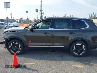 2024 Kia Telluride EX with VIN 5XYP34GC3RG521217, listed as a IAAI auction lot 41349510 with 3,798 mi miles and . Bid and sale history available at DreamBid. Image 14.