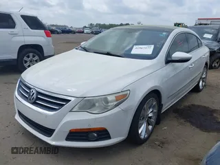 2012 Volkswagen CC VR6 Executive 4Motion with VIN WVWGU7AN8CE527488, listed as a IAAI auction lot 41967377 with 109,609 mi miles. Bid and sale history available at carsss.com. Image 2.