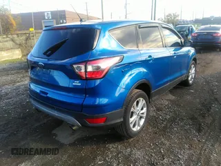 2017 Ford Escape SE with VIN 1FMCU0GD2HUE88197, listed as a IAAI auction lot 40765042 with 87,604 mi miles. Bid and sale history available at carsss.com. Image 4.