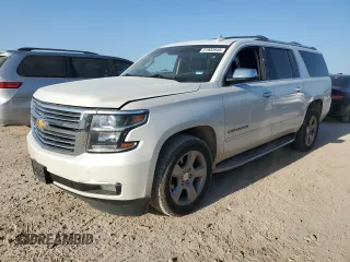2018 Chevrolet Suburban Premier z VIN 1GNSKJKC1JR258936, wystawiony jako Copart lot #51903945 z przebiegiem 161 325 mil mil oraz Czysty tytuł • Clean title. Historia ofert i sprzedaży dostępna na DreamBid. Obrazek 1.