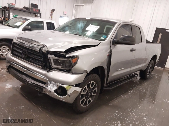 2007 Toyota Tundra SR5 with VIN 5TFBV54177X024209, listed as a IAAI auction lot 41875943 with 198,852 mi miles. Bid and sale history available at carsss.com. Image 19.