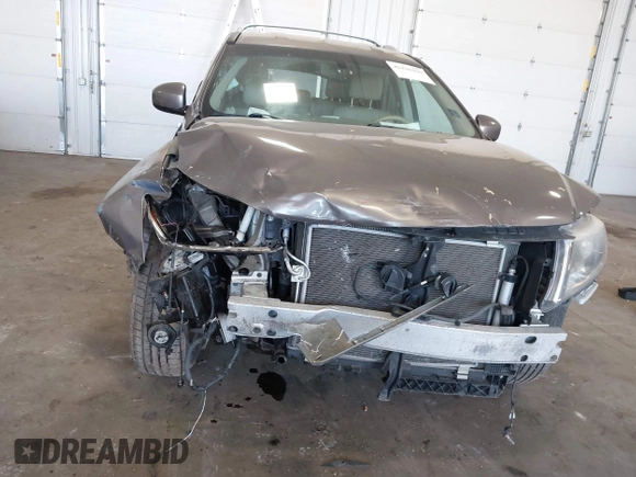2014 Nissan Pathfinder SV with VIN 5N1AR2MM8EC677978, listed as a IAAI auction lot 42226299 with 159,939 mi miles and . Bid and sale history available at DreamBid. Image 6.