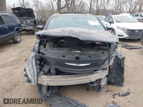 2015 Chrysler 200 S with VIN 1C3CCCBB7FN729956, listed as a IAAI auction lot 41721981 with 149,521 mi miles. Bid and sale history available at carsss.com. Image 12.