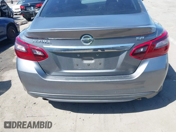 2018 Nissan Altima SR with VIN 1N4AL3AP6JC120402, listed as a IAAI auction lot 41949433 with 58,595 mi miles and . Bid and sale history available at carsss.com. Image 16.