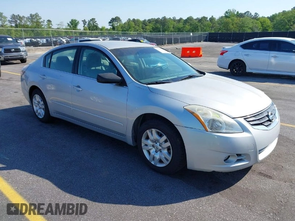 2012 Nissan Altima 2.5 S with VIN 1N4AL2AP6CN475426, listed as a IAAI auction lot 42046202 with 182,849 mi miles. Bid and sale history available at carsss.com. Image 1.