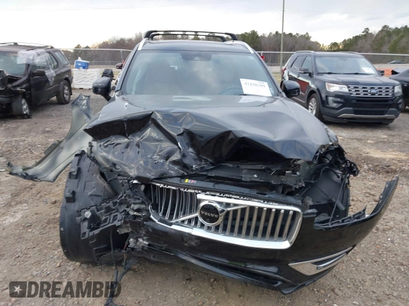 2022 Volvo XC90 Inscription z VIN YV4A22PL2N1851936, wystawiony jako IAAI lot #41258189 z przebiegiem 49 640 mil mil oraz . Historia ofert i sprzedaży dostępna na DreamBid. Obrazek 13.