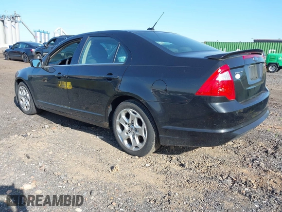 2010 Ford Fusion SE with VIN 3FAHP0HA5AR282574, listed as a IAAI auction lot 42148587 with 108,554 mi miles and . Bid and sale history available at carsss.com. Image 3.