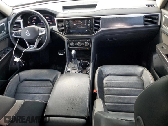 2023 Volkswagen Atlas SEL Premium R-Line with VIN 1V2FR2CA3PC509670, listed as a Copart auction lot 58754925 with 74,874 mi miles and Salvage title. Bid and sale history available at DreamBid. Image 8.