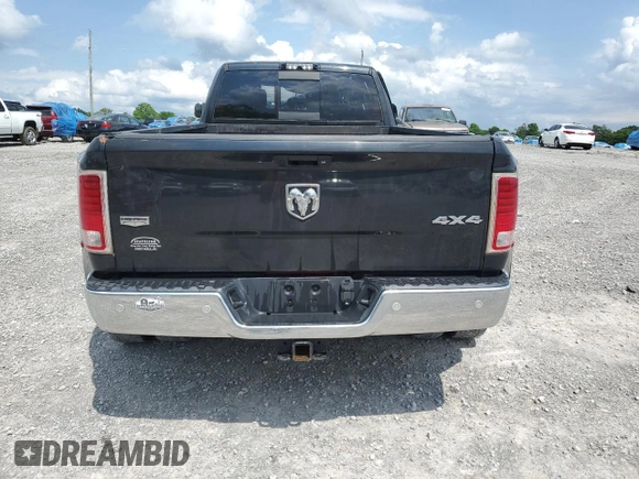 2018 Ram 3500 Laramie z VIN 3C63RRJL0JG320889, wystawiony jako Copart lot #56722505 z przebiegiem 213 976 mil mil oraz Szkoda całkowita • Salvage title. Historia ofert i sprzedaży dostępna na DreamBid. Obrazek 6.