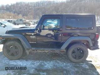 2012 Jeep Wrangler Rubicon with VIN 1C4BJWCG7CL193445, listed as a IAAI auction lot 41423362 with 60,707 mi miles and . Bid and sale history available at DreamBid. Image 14.