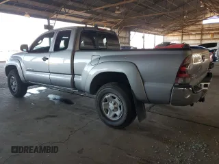 2014 Toyota Tacoma PreRunner z VIN 5TFTU4GN5EX063359, wystawiony jako Copart lot #47021535 z przebiegiem 109 192 mil mil oraz Szkoda całkowita • Salvage title. Historia ofert i sprzedaży dostępna na DreamBid. Obrazek 2.