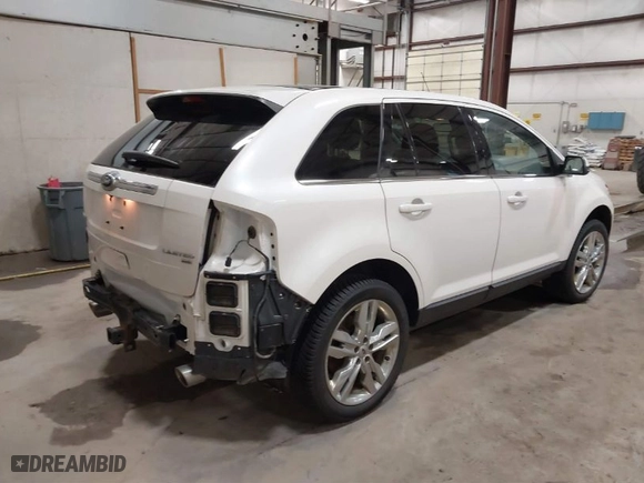 2013 Ford Edge Limited with VIN 2FMDK4KC0DBB45761, listed as a IAAI auction lot 41786640 with 119,522 mi miles. Bid and sale history available at carsss.com. Image 4.