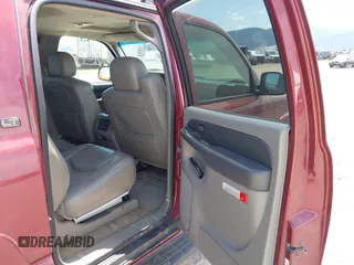 2003 Chevrolet Suburban LT with VIN 1GNFK16Z73J201741, listed as a IAAI auction lot 42532663 with 275,951 mi miles and . Bid and sale history available at DreamBid. Image 8.